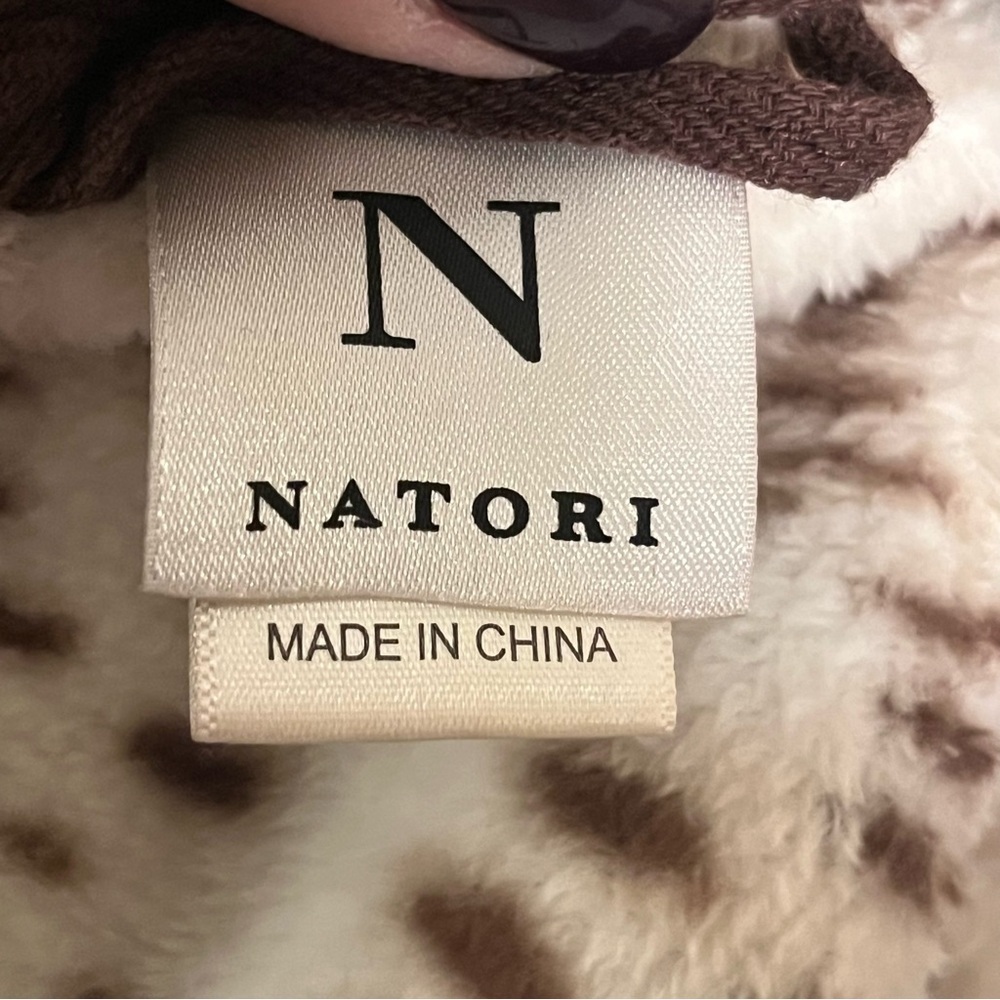 Natori Plush Animal Print Robe — Size XL - Picture 14 of 16